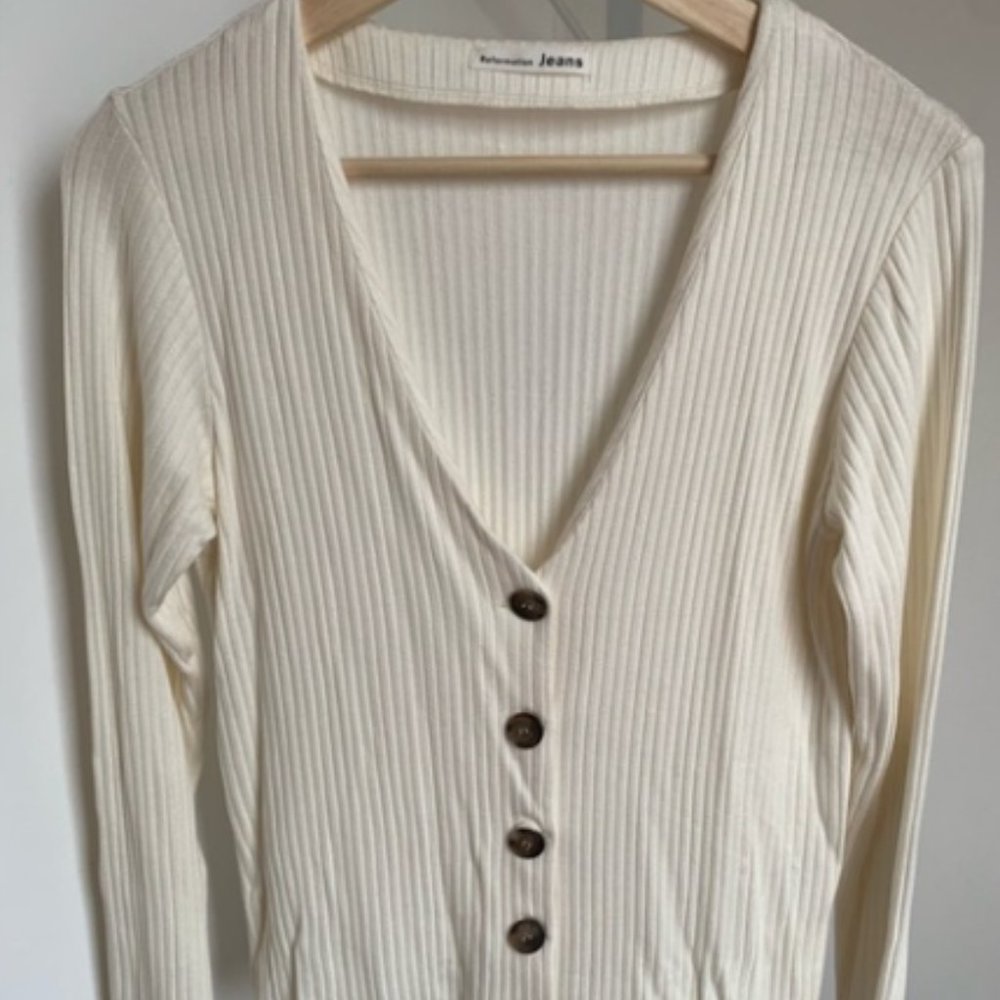 COPY - Reformation Jeans • M • Ribbed Long Sleeve Button Up V-Neck Cardigan Top